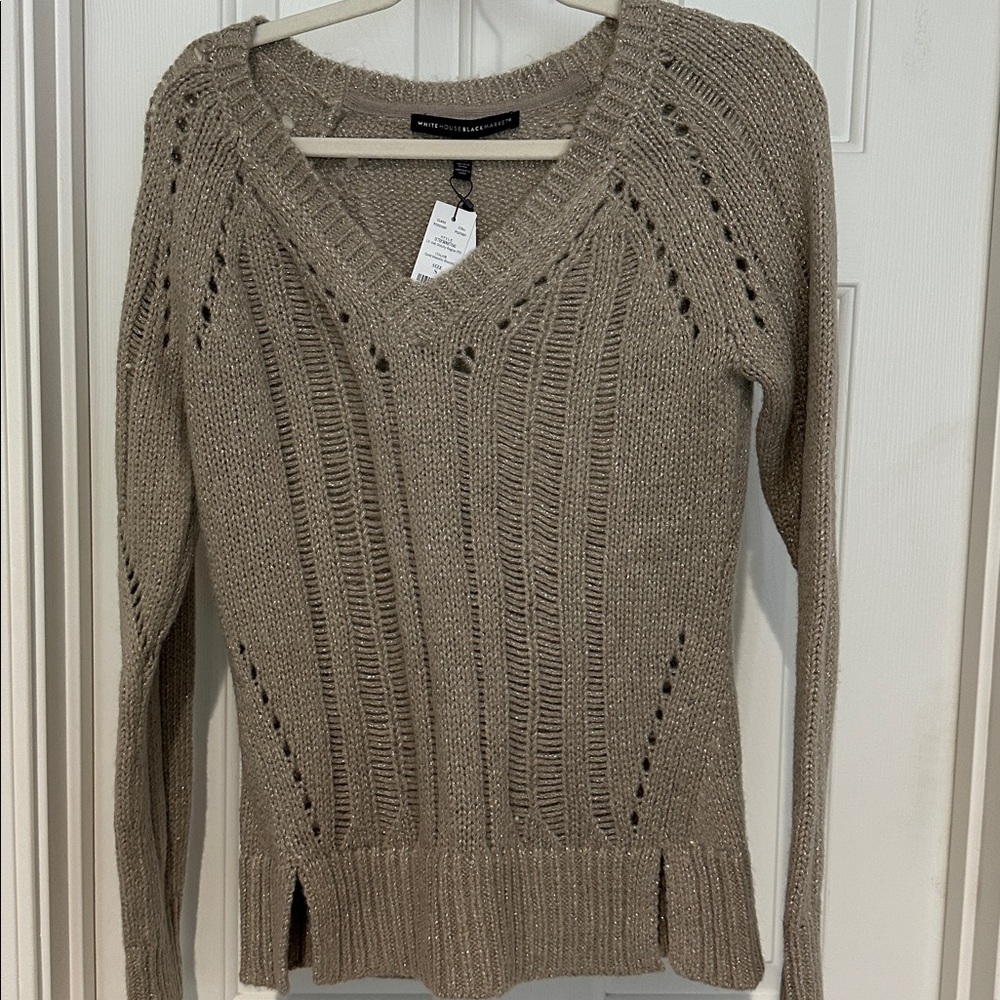 White House Black Market taupe/ gold metallic biscotti Knit Pullover